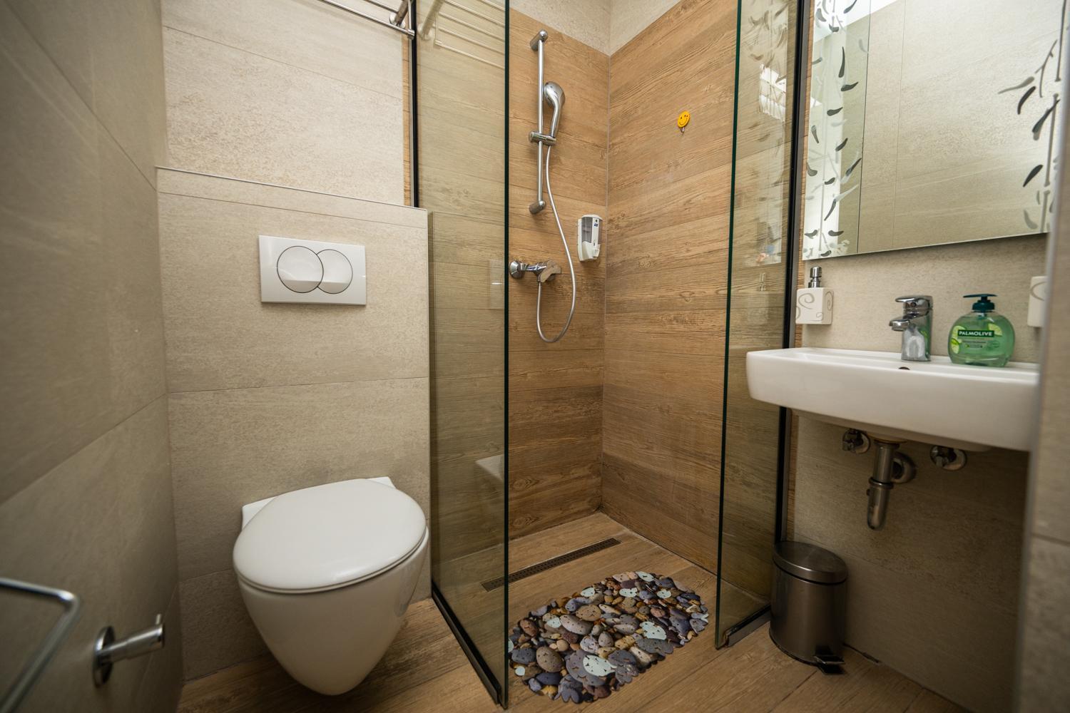Modern And Design Near Cathedral Apartment *